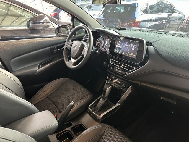 【百台車輛】【價錢可談】油電小車 原廠保固渦輪引擎 省油好停車7氣囊 ikey 車偏 環景 行駛中里程緩緩上升中  第19張相片