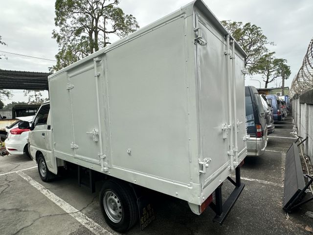 -25度冷凍貨車 三開門 無漏油冷氣涼 可貸款可分期 預約享優惠  第4張相片