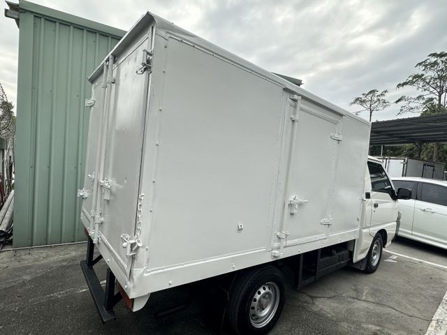 -25度冷凍貨車 三開門 無漏油冷氣涼 可貸款可分期 預約享優惠  第5張相片