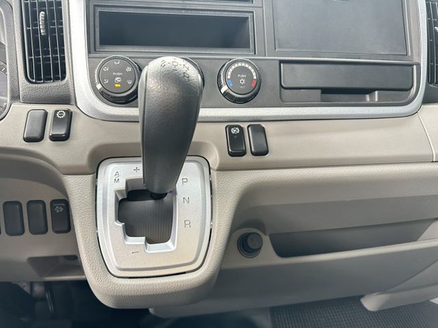 「自排」堅達 實跑六千 更重5噸 可全貸分期 優惠專線0906-000866  第9張相片