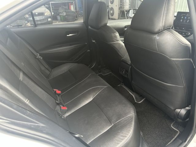僅跑7萬5 9安、ikey、acc、跟車、胎壓~全車漂亮 優惠專線0906-00086  第16張相片