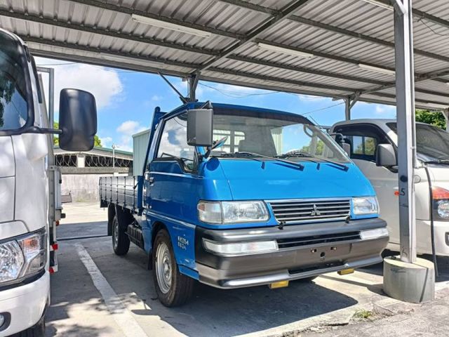 超美貨車便宜售「一年跑不到2萬公里」保養得宜 優惠專線0906-000866  第1張相片