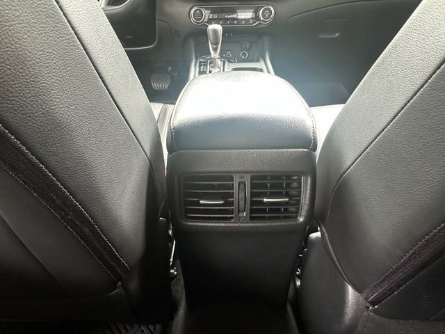 【百台車輛】【價錢可談】僅跑1萬8 原版件 原廠保固 6安 .ikey.環景.ACC.盲點 0906-000866鍾先生  第9張相片