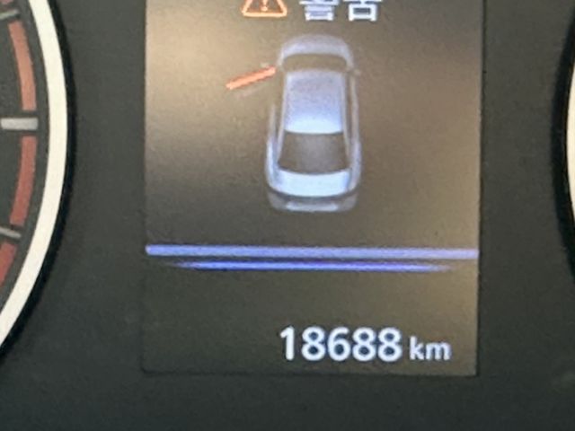 【百台車輛】【價錢可談】僅跑1萬8 原版件 原廠保固 6安 .ikey.環景.ACC.盲點 0906-000866鍾先生  第11張相片