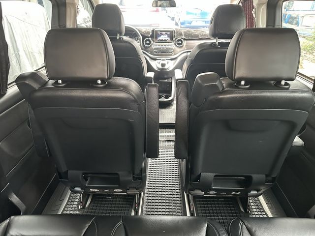 【百台車輛】【價錢可談】總代理 V220d 7人 環景/電尾門/雙邊電動滑門/360度環景0906-000866  第8張相片