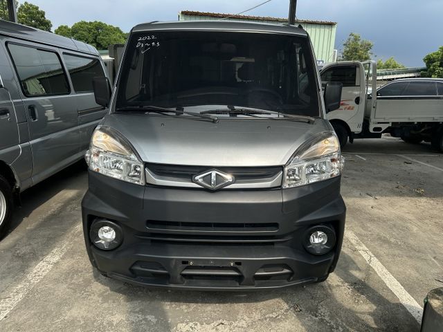 【百台車輛】【價錢可談】【自排】5人客貨 僅跑9萬 可認證 無待修可直接賺錢 0906-000866  第2張相片