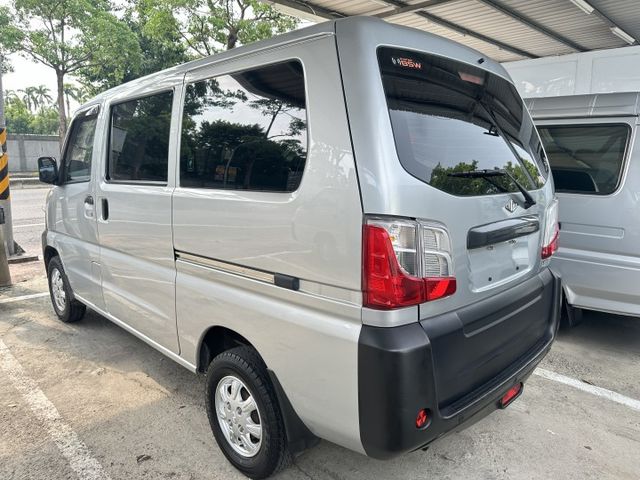 【百台車輛】【價錢可談】【自排】5人客貨 僅跑9萬 可認證 無待修可直接賺錢 0906-000866  第6張相片