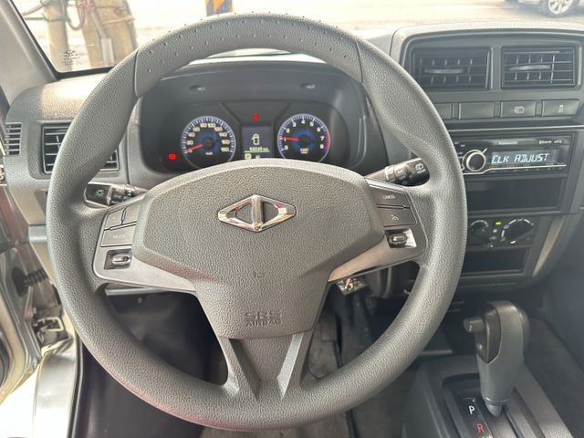 【百台車輛】【價錢可談】【自排】5人客貨 僅跑9萬 可認證 無待修可直接賺錢 0906-000866  第9張相片