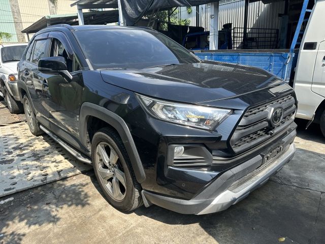 【百台車輛】【價錢可談】RAV4 4WD 僅跑6萬  車況極佳 頂級配備 省油有力 無待修0906-000-866  第2張相片
