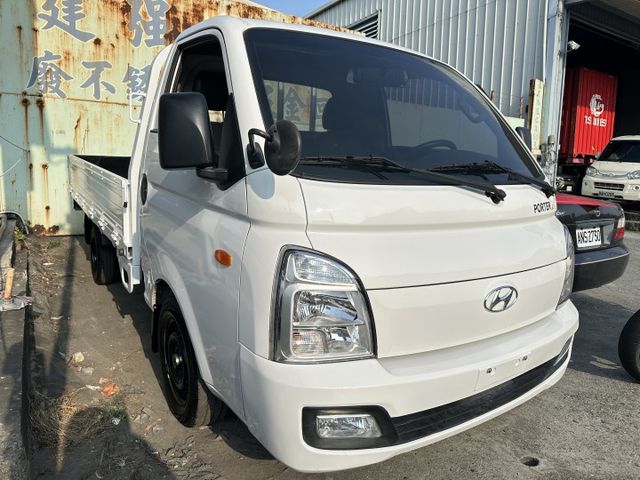 【百台車輛】【價錢可談】【自排】僅跑6萬 車況極佳 可認證 可另加尾門或帆布 0906-000-866  第2張相片