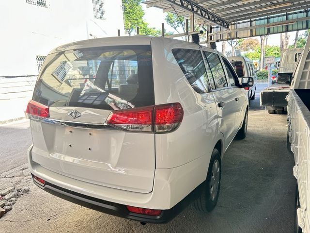 【百台車輛】【價錢可談】【自排】僅跑6萬2 空間大載人載貨皆好 有車頂架 0906-000866  第3張相片