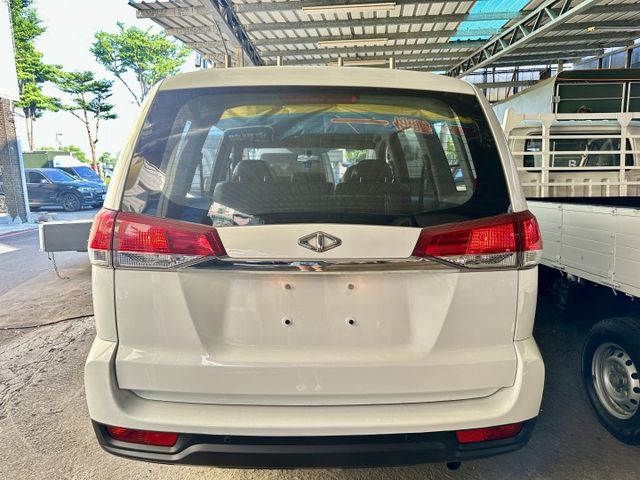 【百台車輛】【價錢可談】【自排】僅跑6萬2 空間大載人載貨皆好 有車頂架 0906-000866  第4張相片