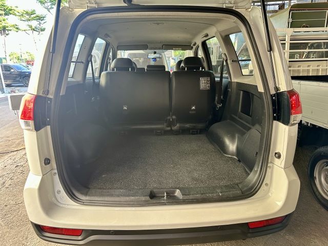 【百台車輛】【價錢可談】【自排】僅跑6萬2 空間大載人載貨皆好 有車頂架 0906-000866  第18張相片