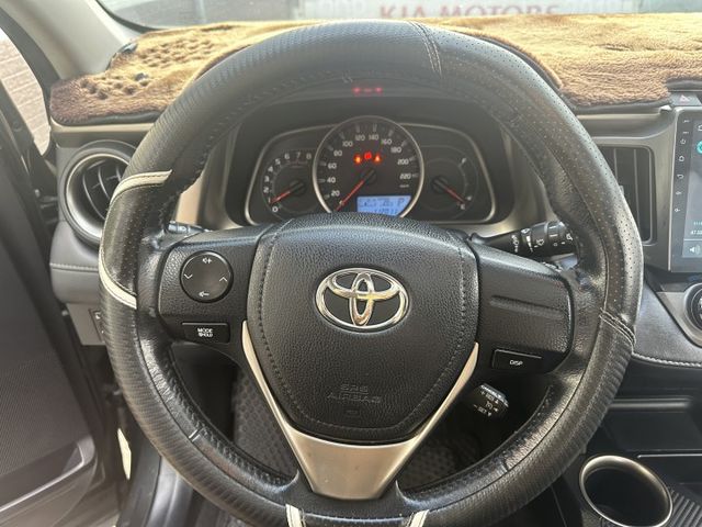 【百台車輛】【價錢可談】RAV4  僅跑11萬 車況佳 無待修 超優代步車 可認證 可分期 定速/快控/天窗  第12張相片