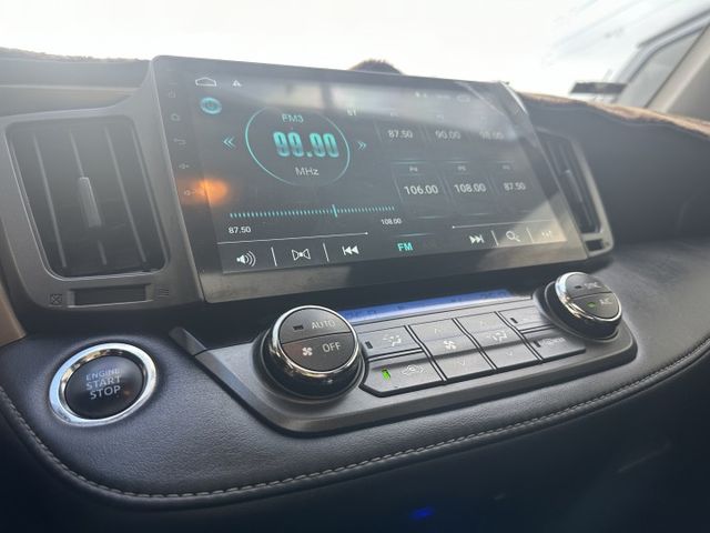 【百台車輛】【價錢可談】RAV4  僅跑11萬 車況佳 無待修 超優代步車 可認證 可分期 定速/快控/天窗  第13張相片