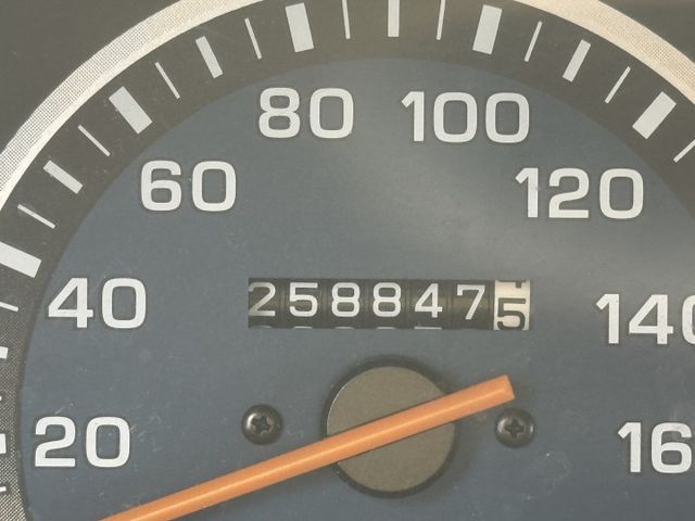 【百台車輛】【價錢可談】【自排】得力卡 8人座 雙滑門 後座出風口 上下車方便 窗戶可開 載人載貨皆方便  第9張相片