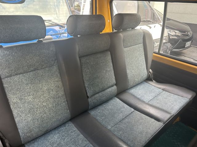 【百台車輛】【價錢可談】【自排】得力卡 8人座 雙滑門 後座出風口 上下車方便 窗戶可開 載人載貨皆方便  第14張相片