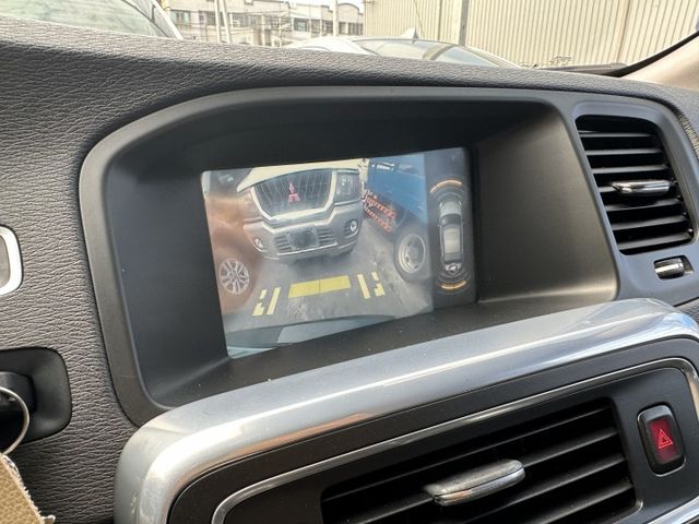 【百台車輛】【價錢可談】S60 T4 turbo 僅跑9萬 有另加加速器 車況佳 一手車 原版件 認證車  第16張相片