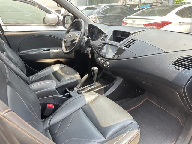 【百台車輛】【價錢可談】【自排】ZINGER 實跑5萬9 旗艦款 後出風口 定速 盲點 鋁圈 無待修 可全貸  第10張相片