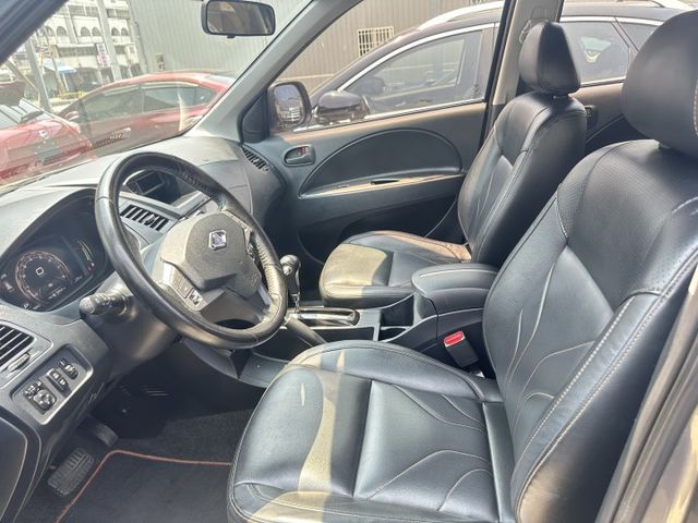 【百台車輛】【價錢可談】【自排】ZINGER 實跑5萬9 旗艦款 後出風口 定速 盲點 鋁圈 無待修 可全貸  第15張相片