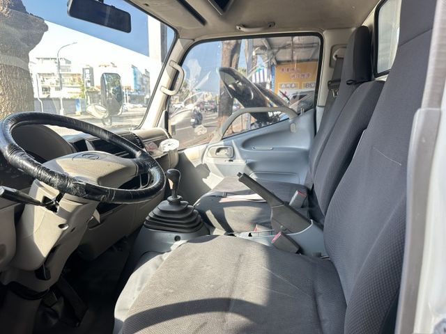 HINO 14尺+昇降尾門 -25度 (不要可改框) 3開門 己更重 來電0906-000-866價錢可談  第10張相片
