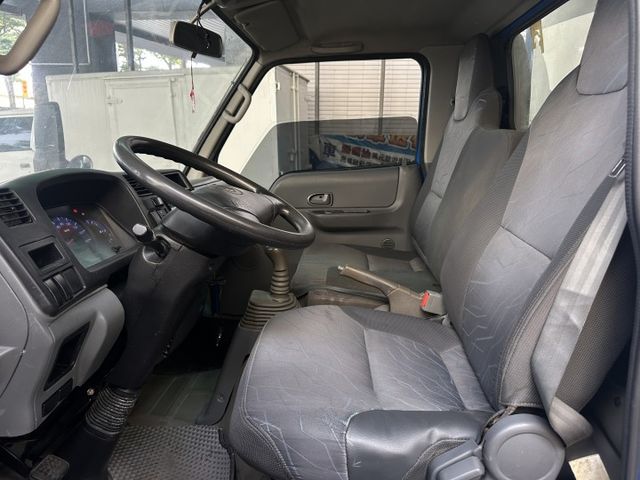 【百台車輛】【價錢可談】僅跑12萬｜11.5尺 ｜可全額貸0906-000866鍾先生  第6張相片