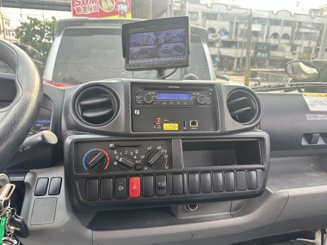 HINO 14尺  雙折雙芯電動尾門 視野輔助 僅跑15萬 車況佳 無待修 【百台車輛在庫】【價錢可談】  第10張相片