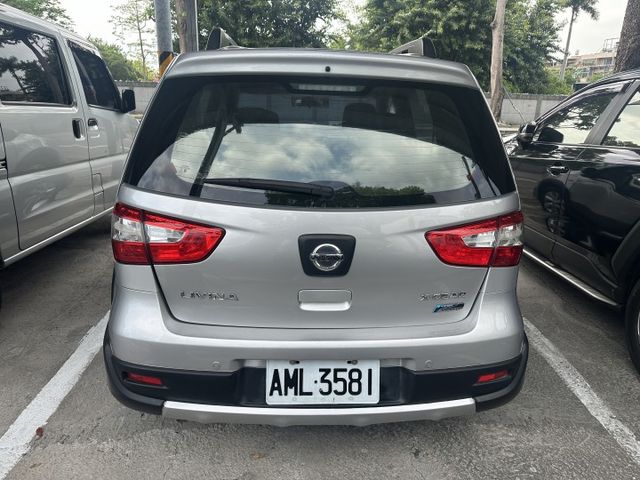 一手代步車 自用車 好開到不行 引擎安靜 冷氣涼  無待修 跑多便宜售 喜歡可議  第5張相片