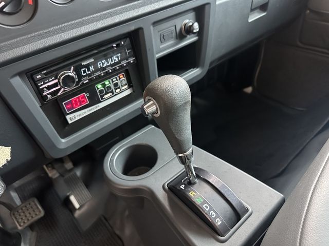 「自排」-5度 僅跑1萬4千 雙芯電動尾門 車況極水【百台車輛在庫】【實車實價】  第8張相片