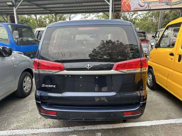 【百台車輛】【價錢可談】僅跑9.5萬 實用大空間 載人載貨皆宜 無待修 可認證 0906-000866  第5張相片