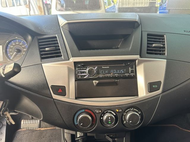 【百台車輛】【價錢可談】【自排】僅跑6萬2 空間大載人載貨皆好 有車頂架 0906-000866  第17張相片
