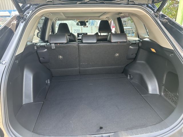 【百台車輛】【價錢可談】RAV4 4WD 僅跑6萬  車況極佳 頂級配備 省油有力 無待修0906-000-866  第9張相片