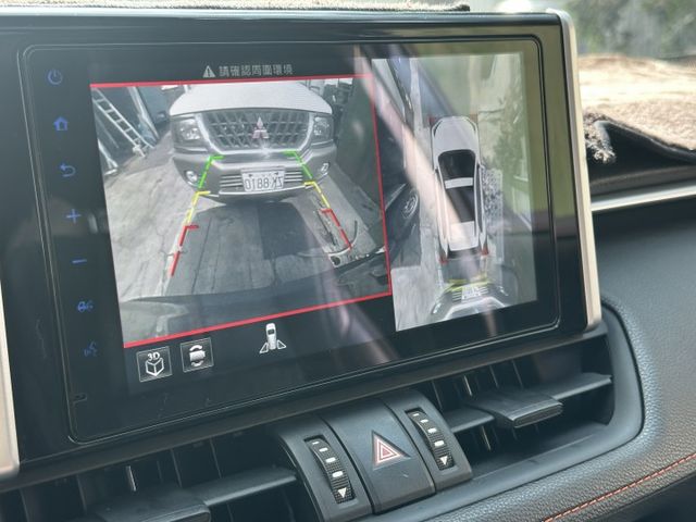 【百台車輛】【價錢可談】RAV4 4WD 僅跑6萬  車況極佳 頂級配備 省油有力 無待修0906-000-866  第18張相片