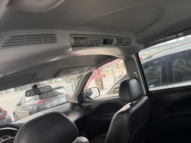 5人小客貨│僅跑8萬8│定速.快控.後出風口【 0元交車】【強力過件】【誠可議】  第4張相片