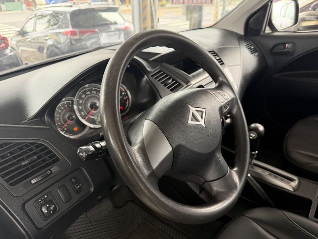 5人小客貨│僅跑8萬8│定速.快控.後出風口【 0元交車】【強力過件】【誠可議】  第12張相片