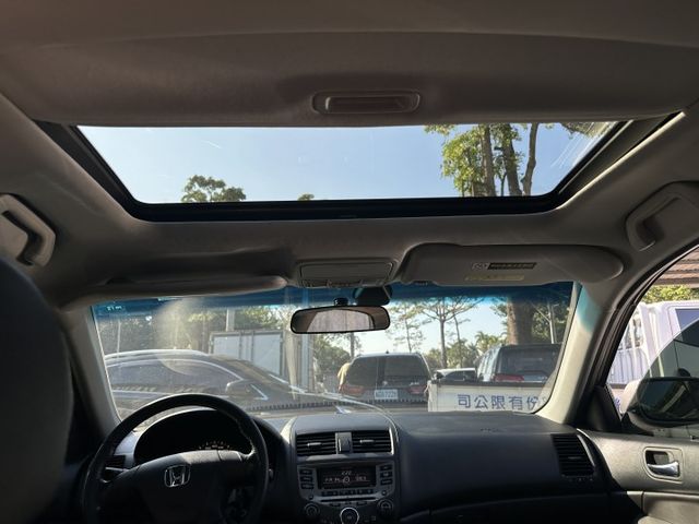 超優質代步車 僅12.8萬 車況佳 少跑無待修 歡迎電洽0906-000866  第3張相片