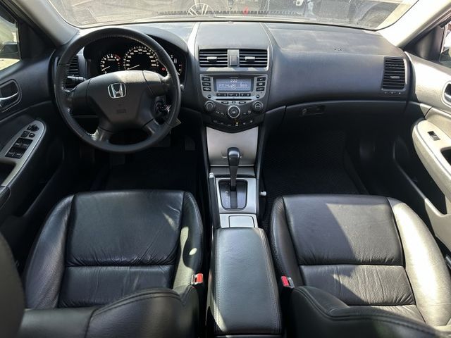 超優質代步車 僅12.8萬 車況佳 少跑無待修 歡迎電洽0906-000866  第4張相片