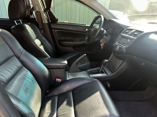 超優質代步車 僅12.8萬 車況佳 少跑無待修 歡迎電洽0906-000866  第6張相片