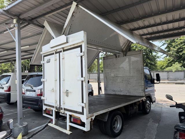 鷗翼 僅跑2萬5 可認證 電動控製超方便 內裝乾淨 無待修  第2張相片