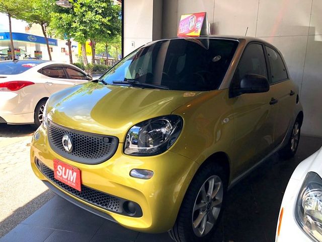 SMART FORFOUR    第1張相片
