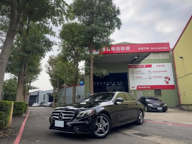 百萬左右E300開回家 原鈑件 認證車 2016 BENZ E300 AMG 4MATIC  第1張相片