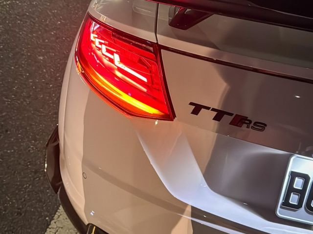 全車精品改裝 陶瓷煞車 HRE 鈦合金排氣管 2017/18 AUDI TTRS 日規  第5張相片