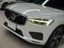 瑞典坦克 輕油電休旅車 安全配備滿滿 市場最便宜 稀有R-Design 2020 Volvo XC60 B5 R-D  第2張縮圖