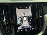 瑞典坦克 輕油電休旅車 安全配備滿滿 市場最便宜 稀有R-Design 2020 Volvo XC60 B5 R-D  第10張縮圖