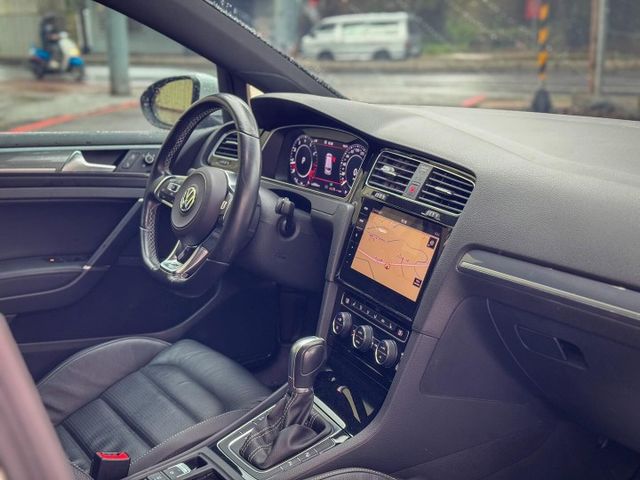 有跟車 空間又大 好爸爸專用 2019 Golf Variant 280 TSI R-Line 原鈑件 認證車  第6張相片