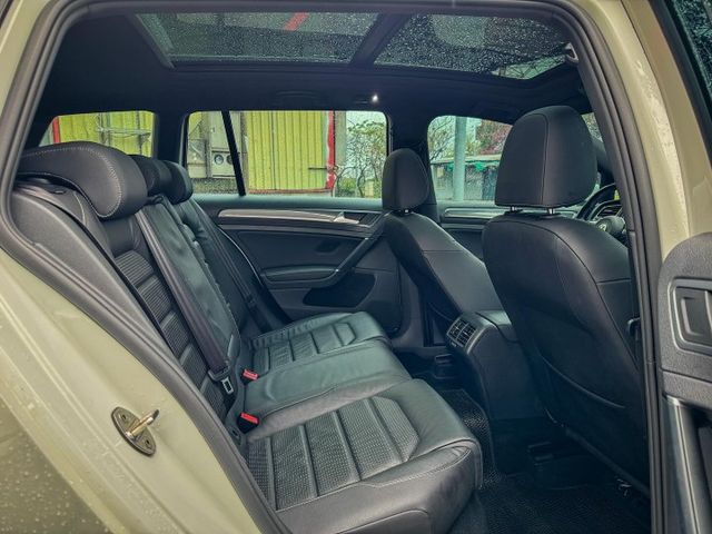 有跟車 空間又大 好爸爸專用 2019 Golf Variant 280 TSI R-Line 原鈑件 認證車  第9張相片