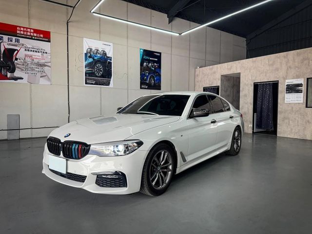 市場最便宜 免百萬開走 你要的正M版 有5AT 2018 BMW 520i M Sport  第1張相片