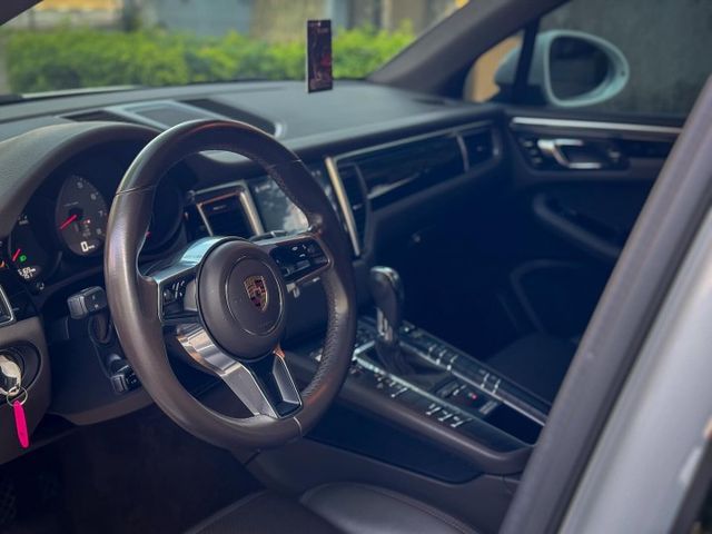 90萬左右馬肯S開回家 有全景 有Bose 有14向 2015 Macan S 3.0 總代理  第6張相片