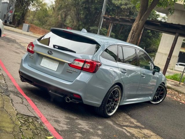 上次誰說要找2.0ES的 原廠水泥灰 全車好料 質感改 現在5X萬開走 2019 Levorg 2.0 GTS ES  第4張相片