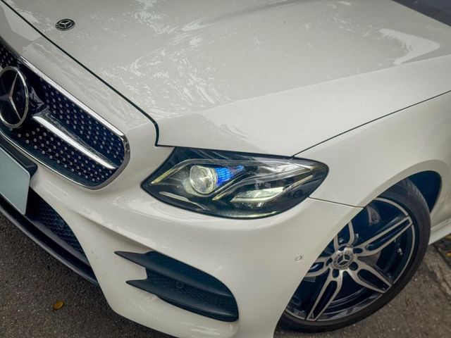 配備超好 稀有AMG 秒殺價免百萬 總代理 原鈑件 23P跟車 柏林 香氛 全都有 E200 AMG Coupe  第3張相片